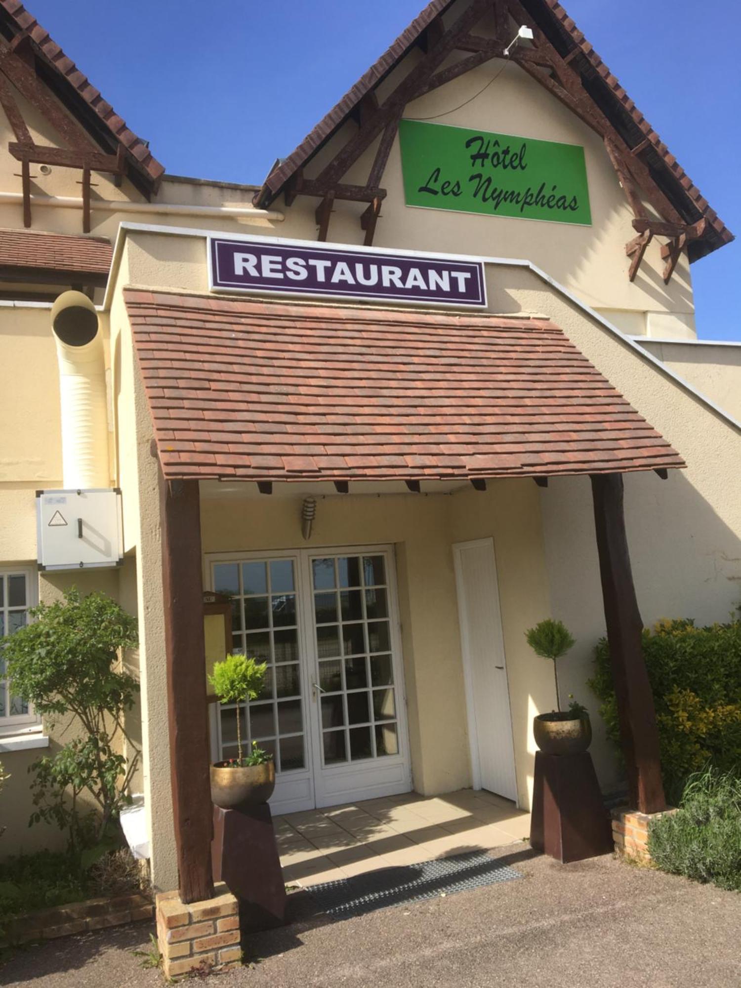 Logis Hotel Les Nympheas Chaufour-lès-Bonnières Dış mekan fotoğraf