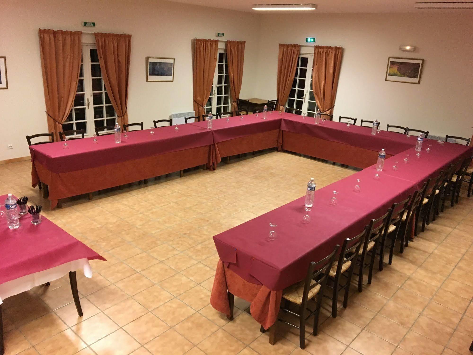 Logis Hotel Les Nympheas Chaufour-lès-Bonnières Dış mekan fotoğraf